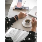 WILES. Smartwatch z ekranem 1.85”, IPX4, 3-dniową żywotnością baterii i silikonowym paskiem
