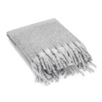 COMFY. Koc z poliestru pochodzącego z recyklingu (100% rPET) (300 g/m²), w dotyku przypominający moher