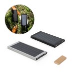 CLERK. Power bank 8 000 mAh z panelem słonecznym z aluminium pochodzącego w 100% z recyklingu